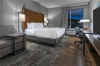 La Quinta Inn & Suites by Wyndham Flagstaff East I-40 Hotels in Coconino County