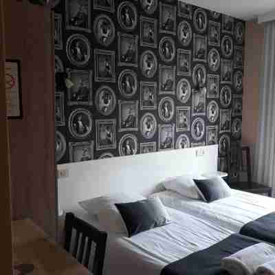 AMBROISE - Hôtel & Restaurant Rooms