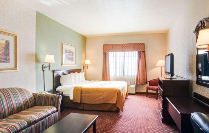 Quality Inn & Suites Near University