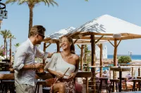 Golden Coast Beach Hotel - breakfast
