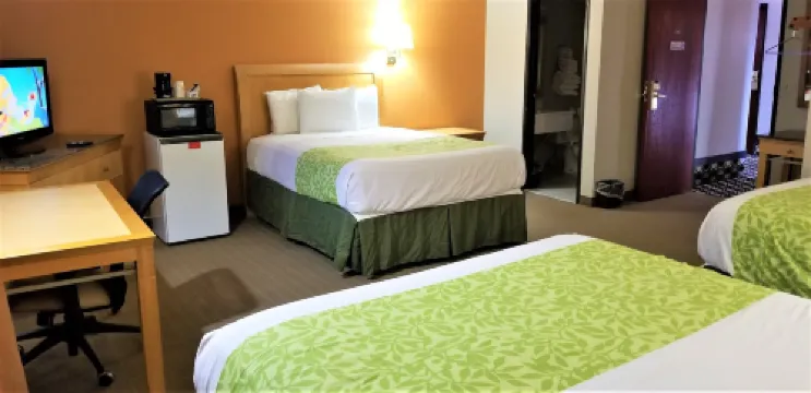 Lyons Inn Hotels in Sterling