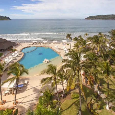 Costa de Oro Beach Hotel