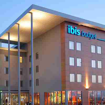 ibis budget Aéroport Lyon Saint Exupéry Hotel Exterior