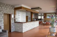 Praia Dourada Hotel - 3-Star