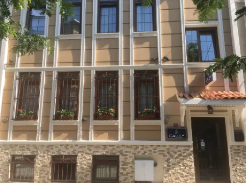 Galley Hotel Отели рядом с достопримечательностью «Гранд базар»