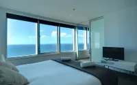 Apartment 4204 - HR Surfers Paradise Hotels in 