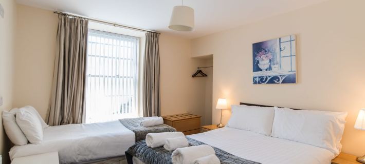 Marine Apartment Hotels in Aberystwyth
