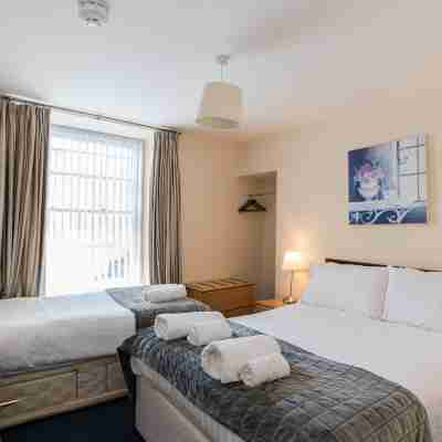 Marine Apartment Rooms