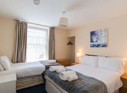 Marine Apartment