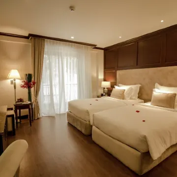 The Scarlett Boutique Hotel โรงแรมใกล้สะพานมังกร