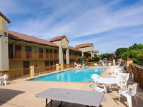 デイズ イン バイ ウィンダム グッドレッツビル / ナッシュビル デイヴィッドソンのホテル