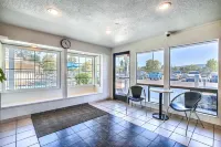 Oakland, CA - Embarcadero Hotels in Alameda
