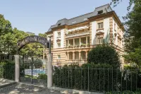 Windsor Merano Hotel & Suites Hotels in Algund