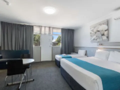 Comfort Inn Glenelg Hotels in Adelaide