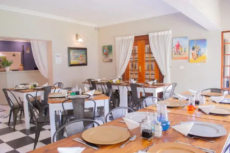 Safari Club SA Отели в г. Кемптон Парк