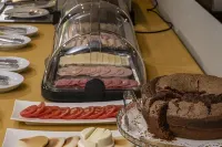 Riversuites - breakfast