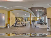 Hilton Garden Inn Oklahoma City Midtown Hotels near Shepherd Mall