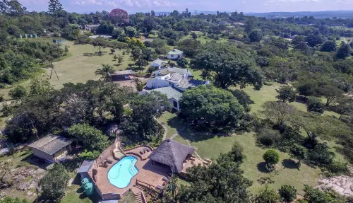 White House Lodge Hoteles en Municipio local de Mbombela
