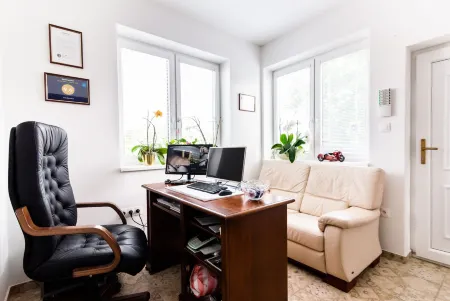 Villa Ephélia Отели рядом с достопримечательностью «Thermalpark Dunajska Streda»