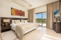 Caneiros Luxury House & Suites - Balkon