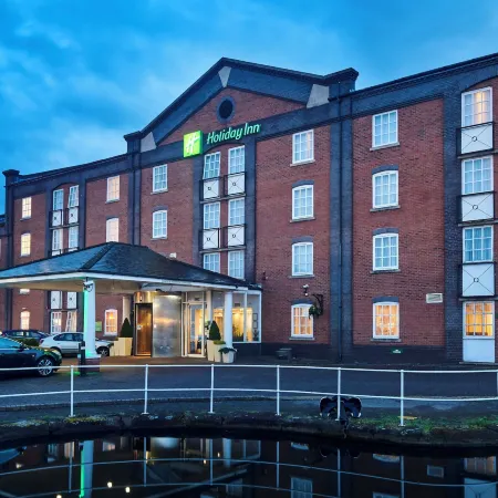 Holiday Inn ELLESMERE PORT - CHESHIRE OAKS by IHG Отели рядом с достопримечательностью «Зал Спик»