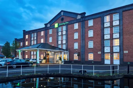 Holiday Inn Ellesmere Port - Cheshire Oaks Отели в г. Эллесмер-Порт