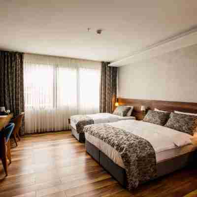 Life Point Hotel Rooms
