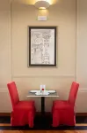HNN Luxury Suites - breakfast