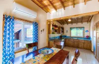 La Casita the Blue Bahia Resort in Sandy Bay Hotels in Sandy Bay