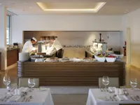 Sunrise Pearl Hotel & Spa - Aamiainen