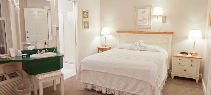 Mount Battie Inn Hotels in Waldo County