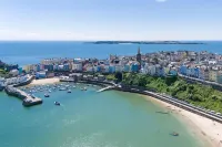 Nash House - Seafront With Parking Close to Town - Boutique