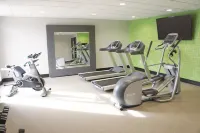La Quinta Inn & Suites by Wyndham Raleigh Downtown North - Gym