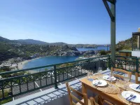 Erivolos Studios & Apartments