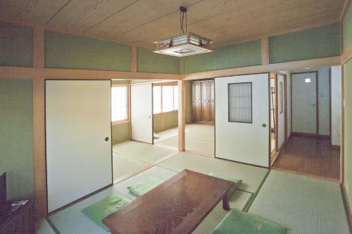 Dormitory Sandanya Guesthouse - 2-Star