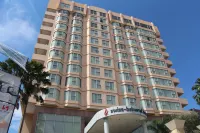 Swiss-Belhotel Borneo Samarinda Hotel dekat Balai Bahasa Unmul