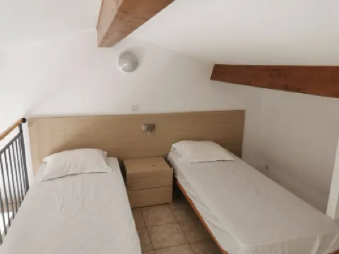 Terres de France - Résidence les Hauts du Maquis Hotels in 