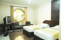 Hotel Oval Hotels in Wonokromo