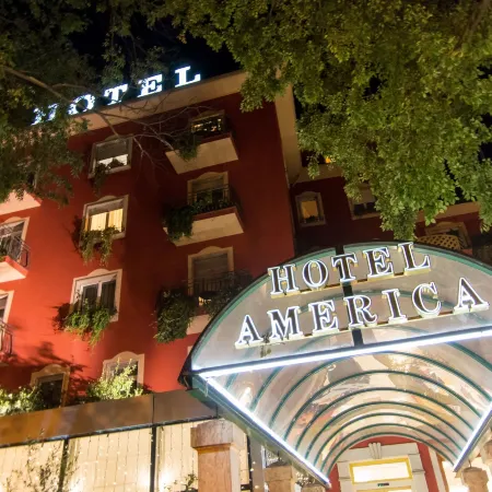 Hotel America