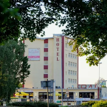 Europa Kehl Hotel Отели в г. Кель