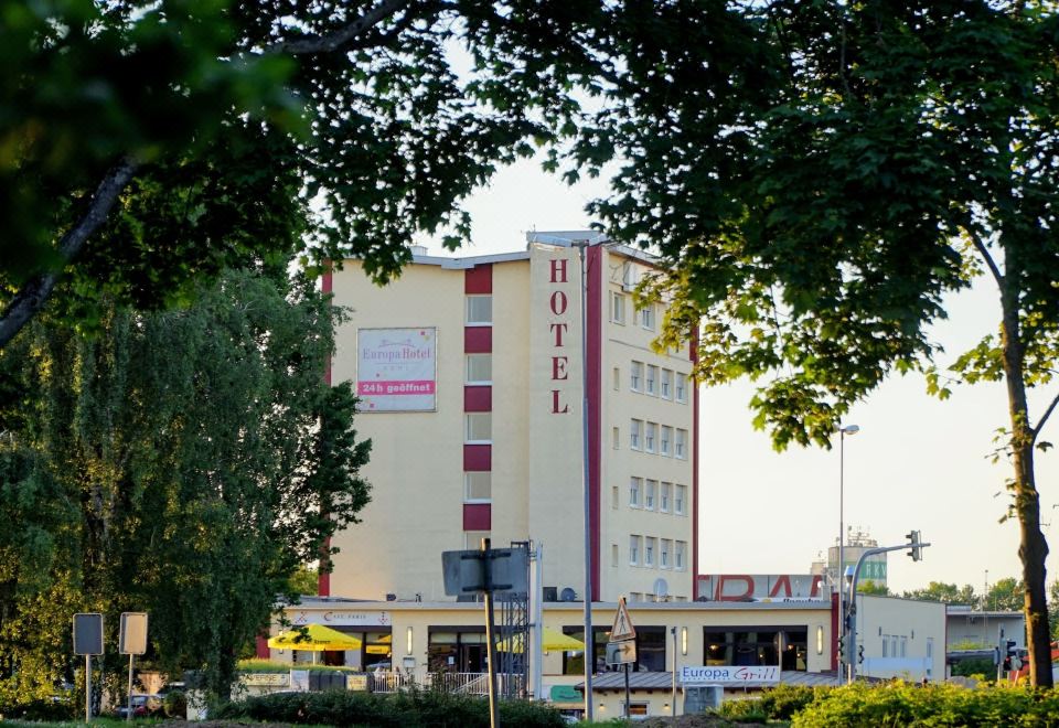 hotel overview picture
