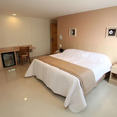 Elegance Praia Hotel Отели рядом с достопримечательностью «Пляж Фламенгу»