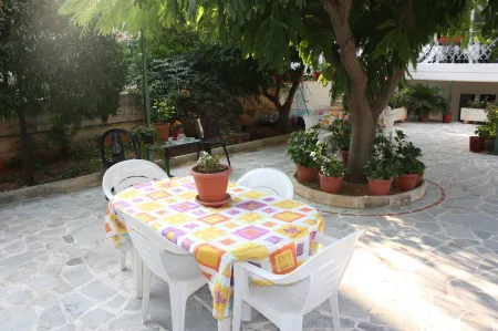 雅典素食花園住宿加早餐酒店