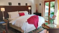 Moon Gate Villa Hotels in Kerikeri