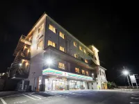 Crown Hotel Okinawa Annex Hotels near Art Gallery Soranoe