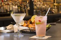 Lake Bomoseen Lodge - bar