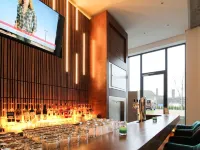 H24 Berlin Lichtenberg Отели рядом с достопримечательностью «Ледовая арена Wellblechpalast»