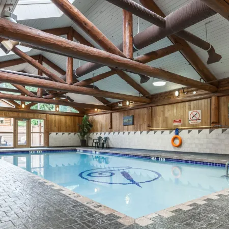 Tigh-Na-Mara Seaside Spa Resort