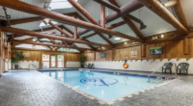 Tigh-Na-Mara Seaside Spa Resort