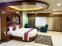 Hotel Earth Light